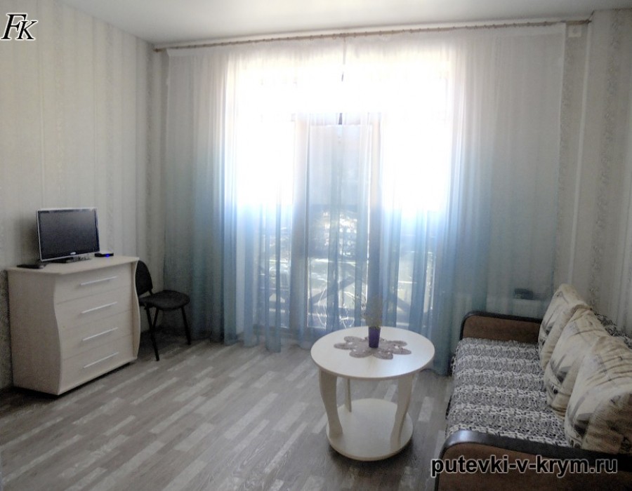 chetyrekhmestnye_apartamenty_solntse_i_more