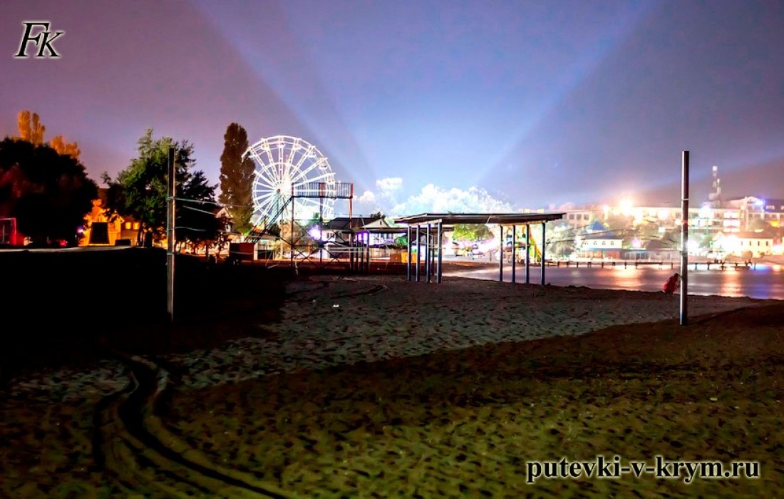 Фото поселка ночью