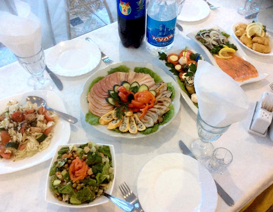 Блюда в ресторане 